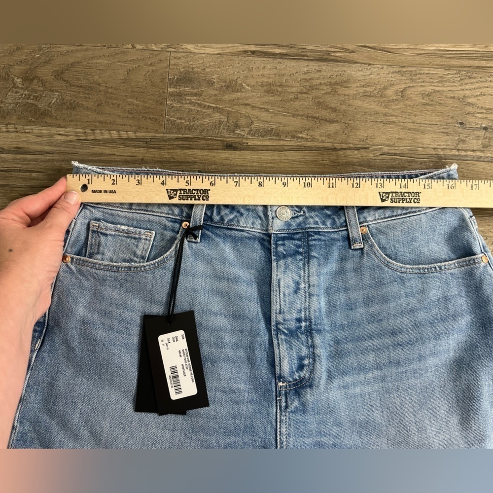 NWT PAIGE Robbie High Rise Slim Bermuda Short - Picture 9 of 13